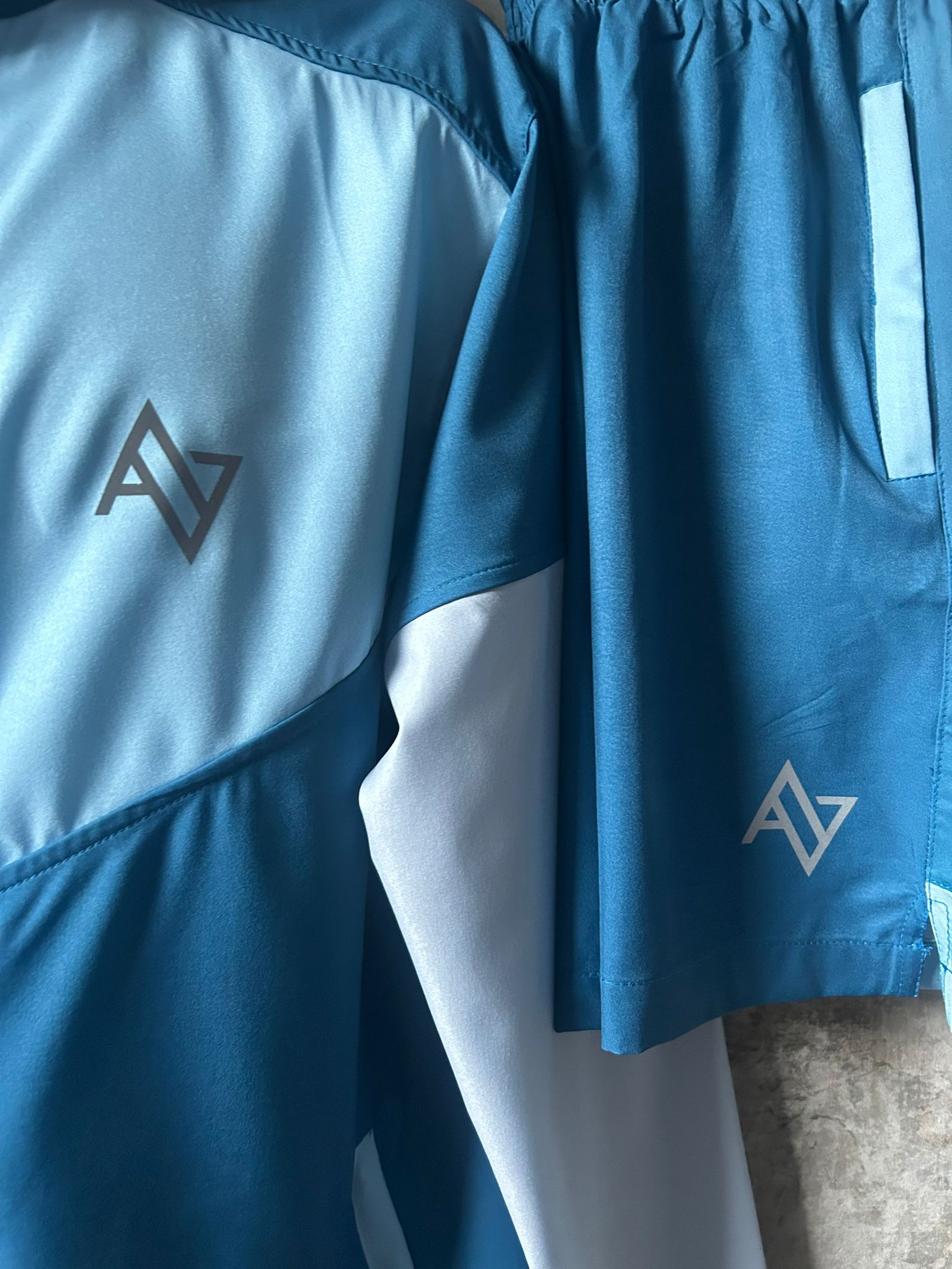Mens Hydro Windbreaker Set
