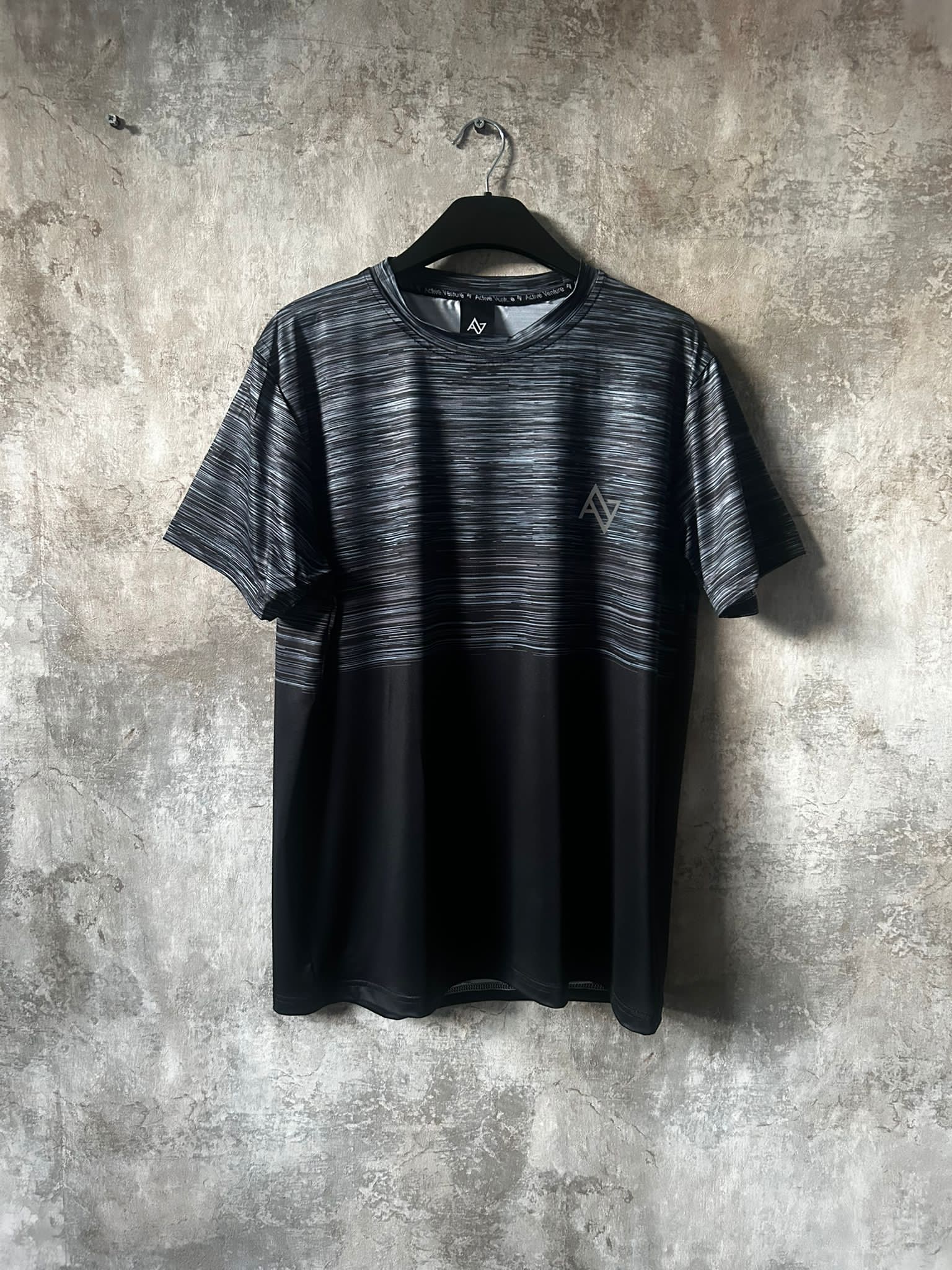 Mens Volt Tshirt