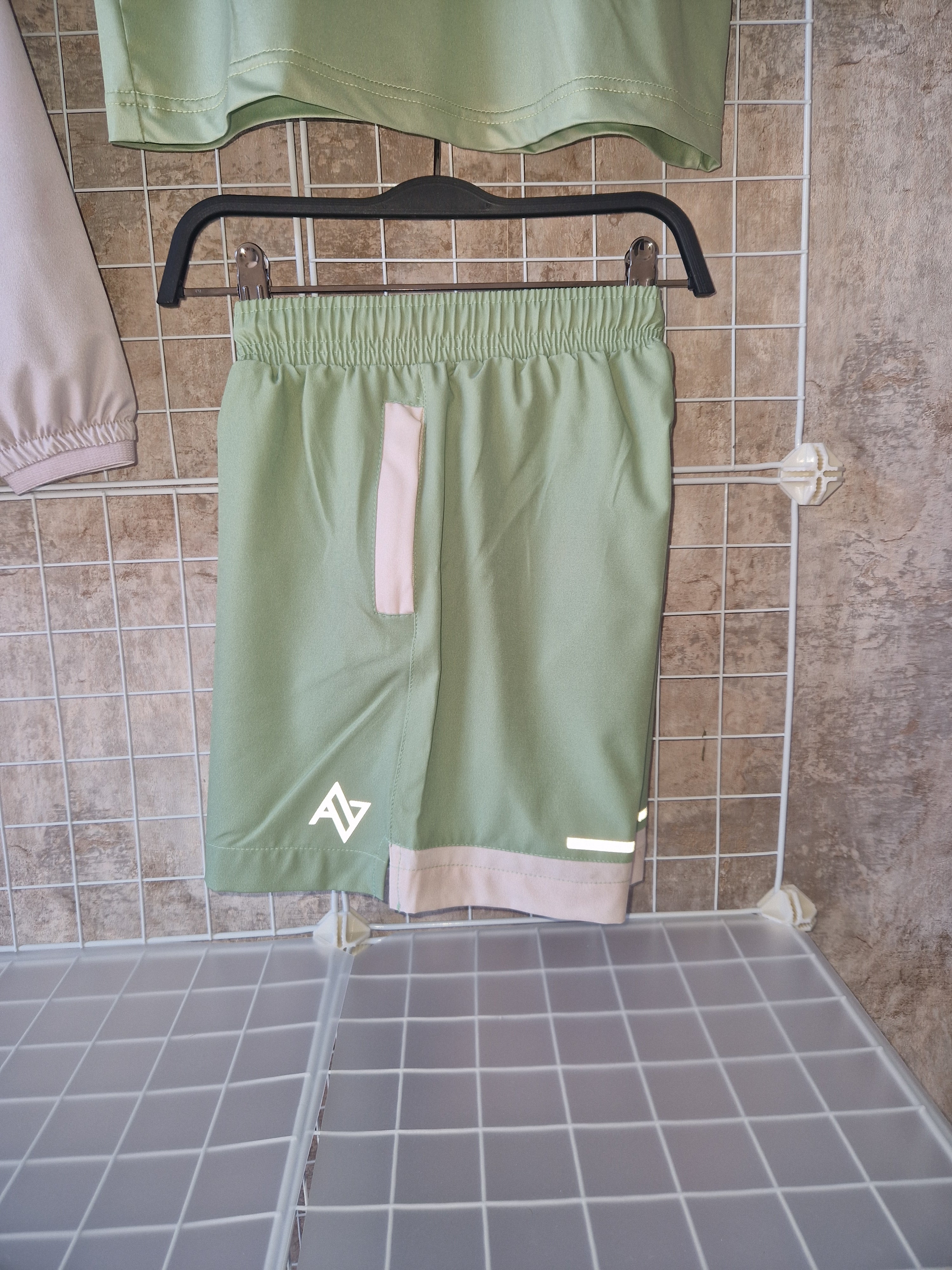 Mens Hydro Windbreaker Set
